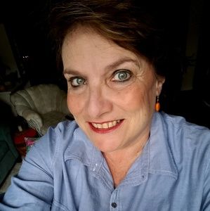 Meet your Posher, Tracy